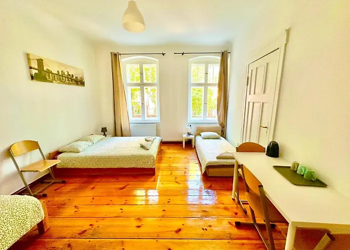 Atlas\' House